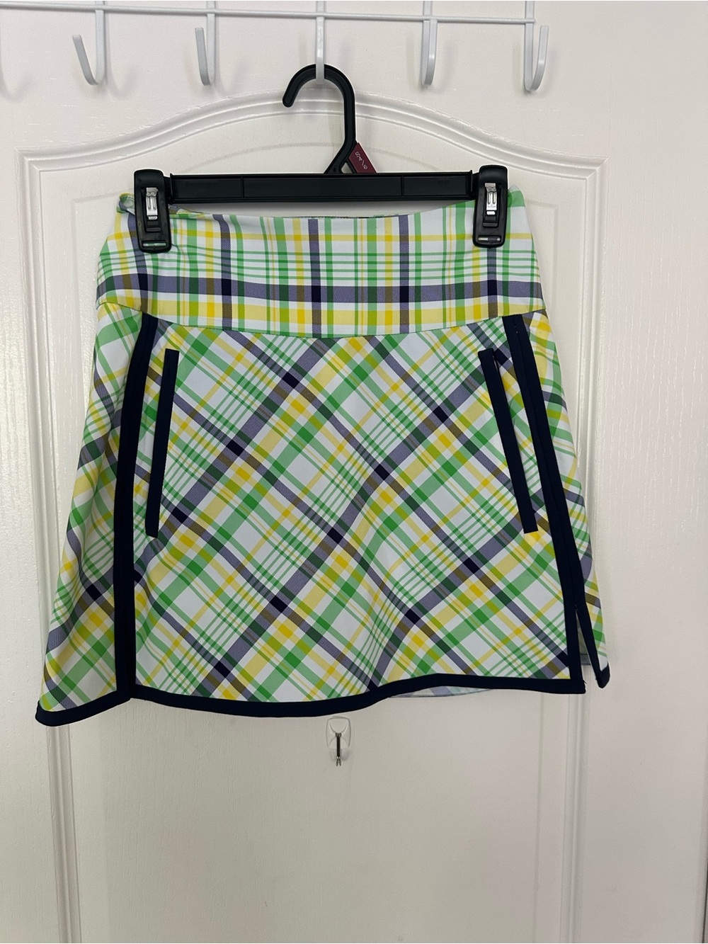 Kinona Plaid Golf Skort XS Green Yellow White Italian Fabric